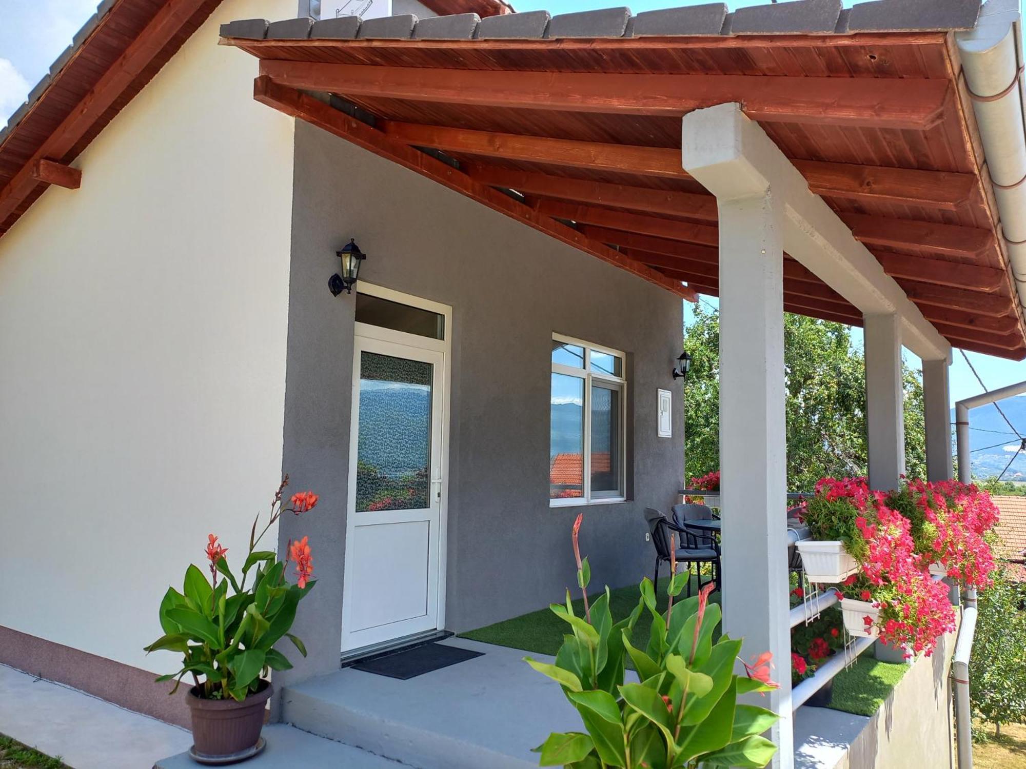 Apartman Konak Prozor Luaran gambar