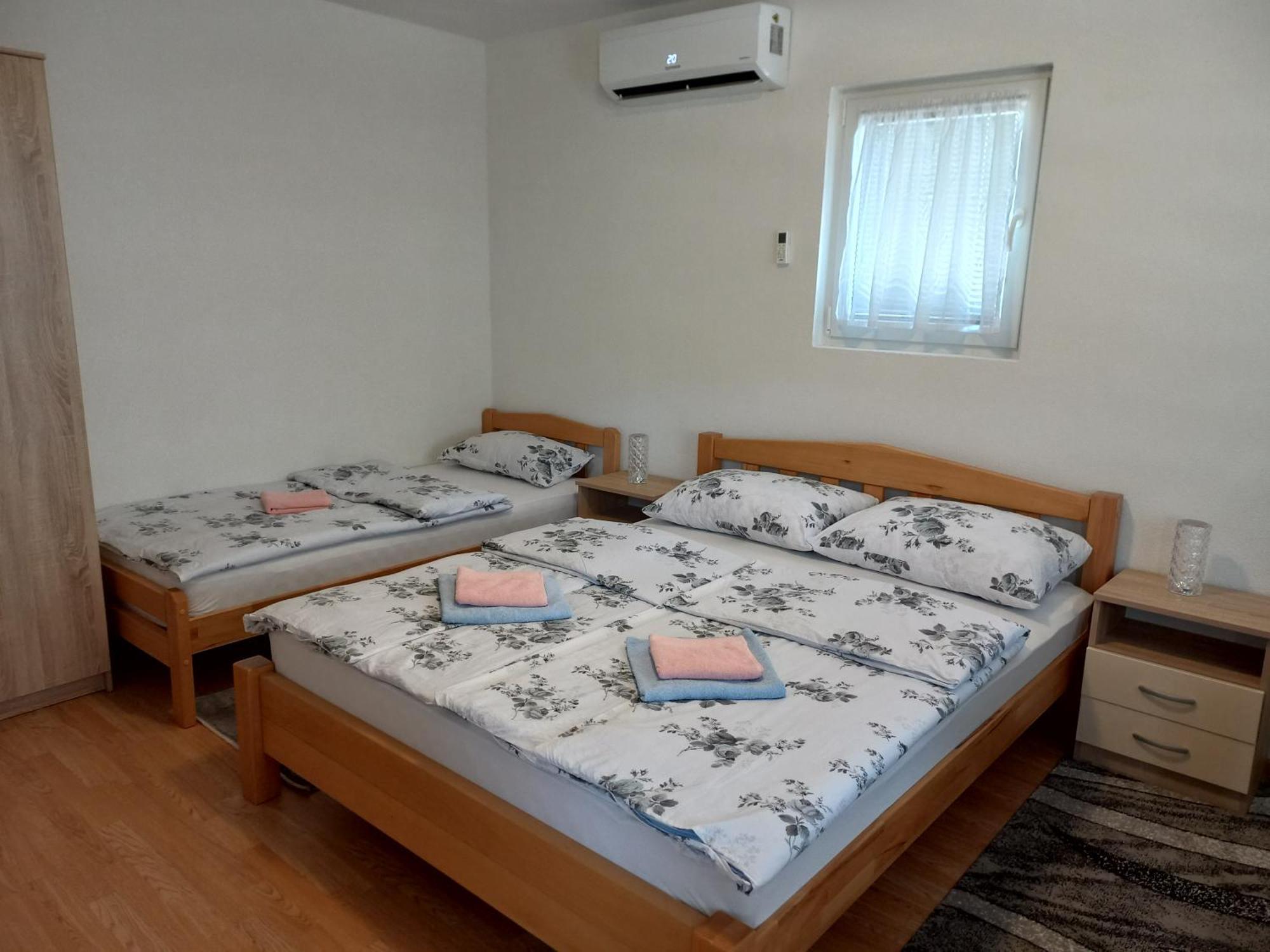 Apartman Konak Prozor Luaran gambar